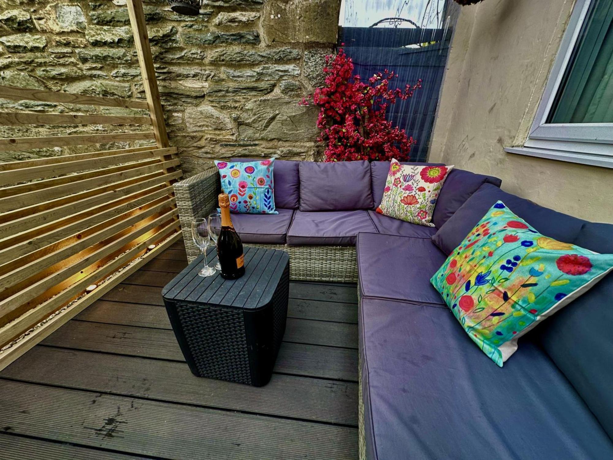 Zip Cottage Sleeps 2-3 Climb Snowdon Zip World Tanygrisiau Buitenkant foto